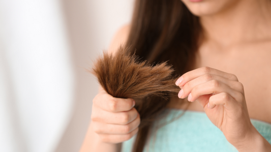 Soins Capillaires d'Été : Les Essentiels pour des Cheveux Éclatants